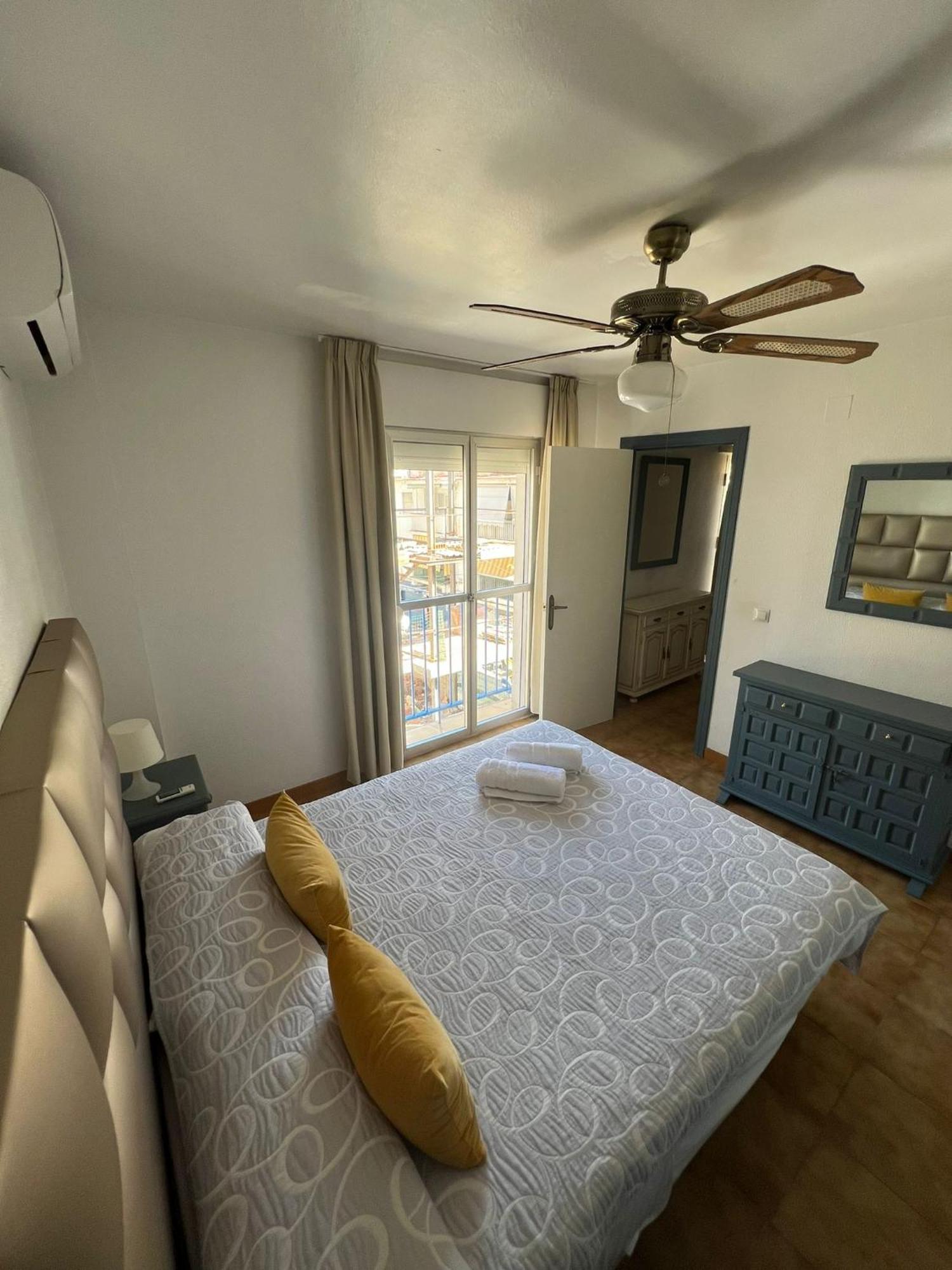 Apartamentos Playa Bajondillo Torremolinos Rum bild