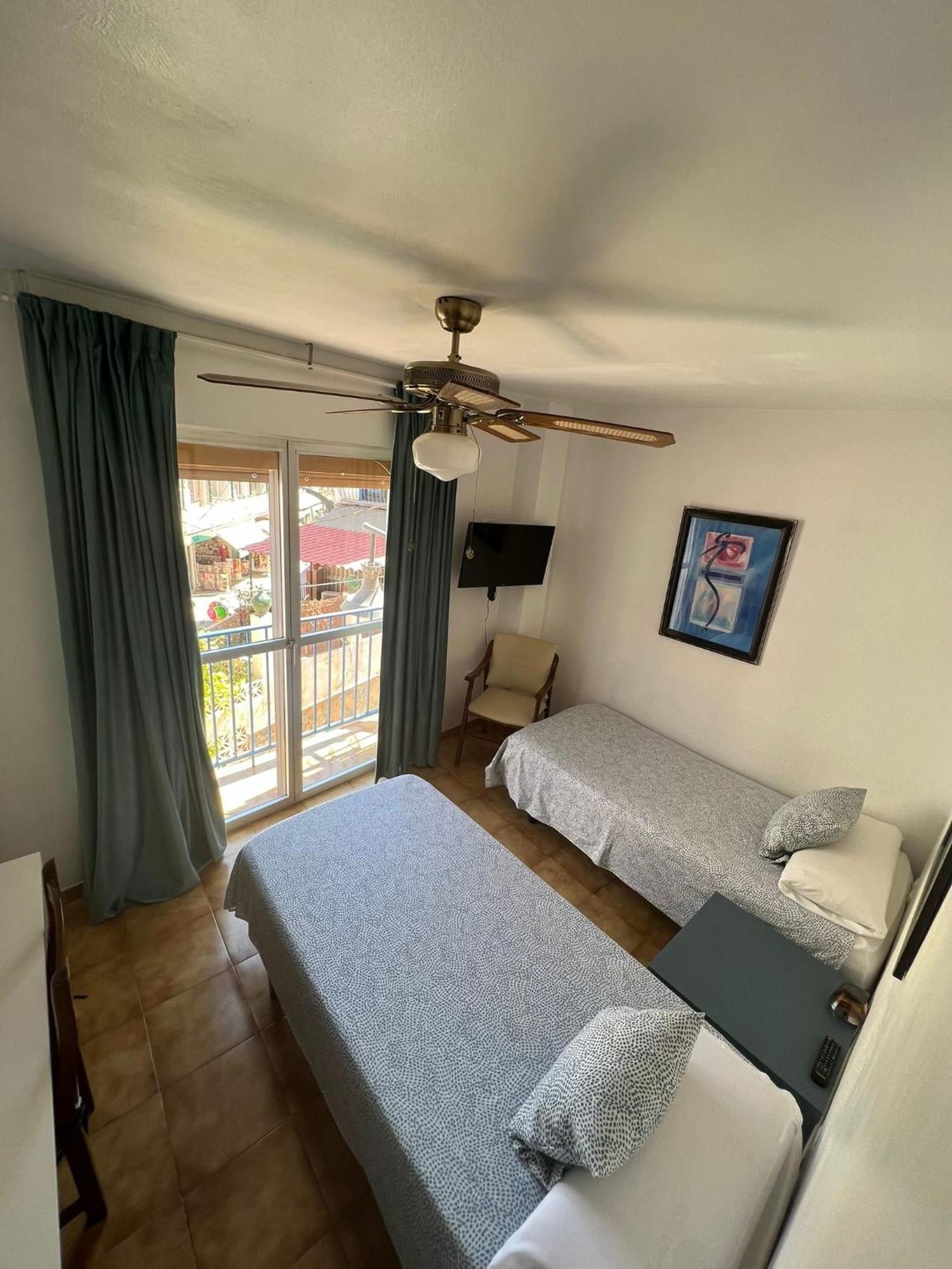 Apartamentos Playa Bajondillo Torremolinos Rum bild