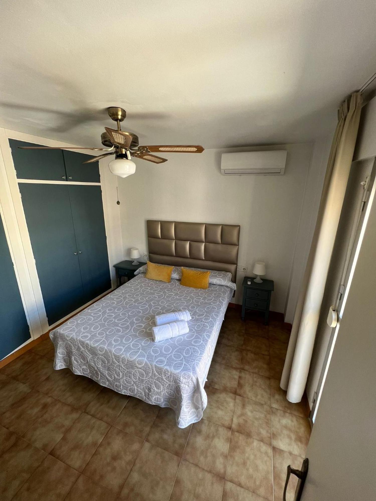 Apartamentos Playa Bajondillo Torremolinos Rum bild