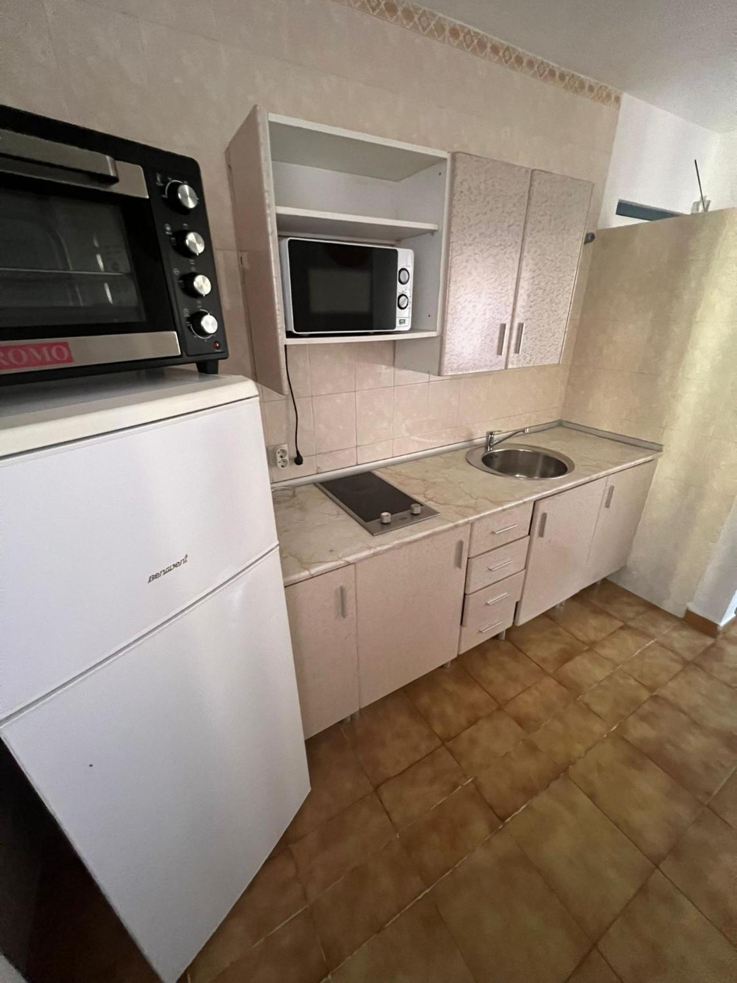 Apartamentos Playa Bajondillo Torremolinos Rum bild