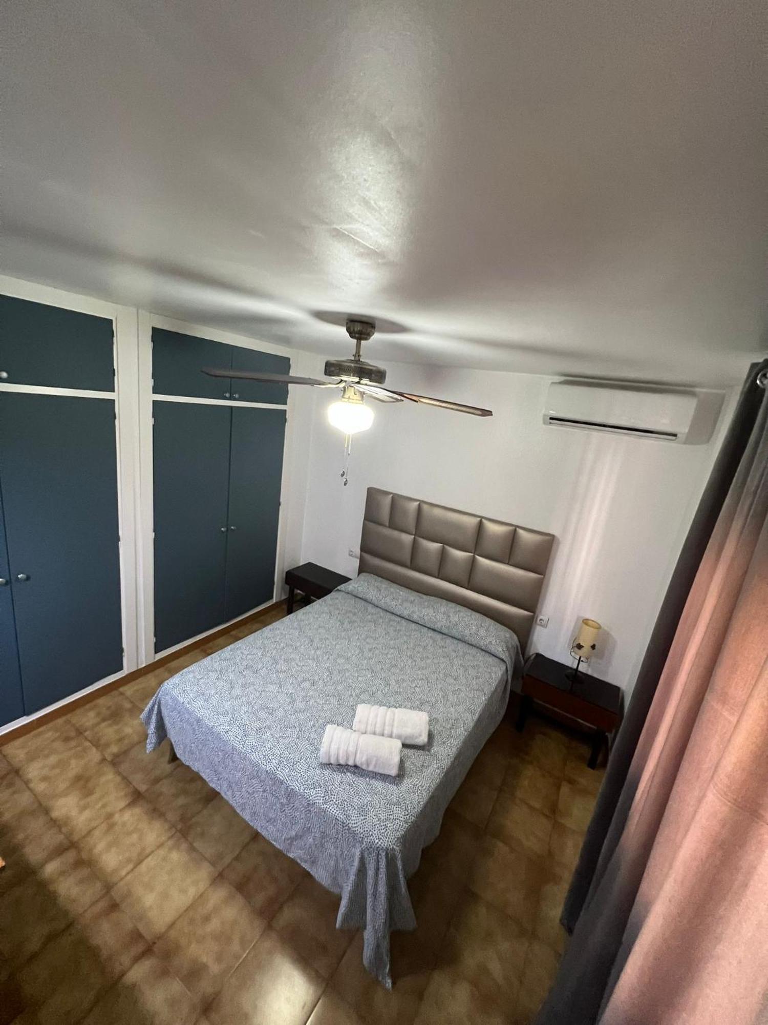 Apartamentos Playa Bajondillo Torremolinos Rum bild