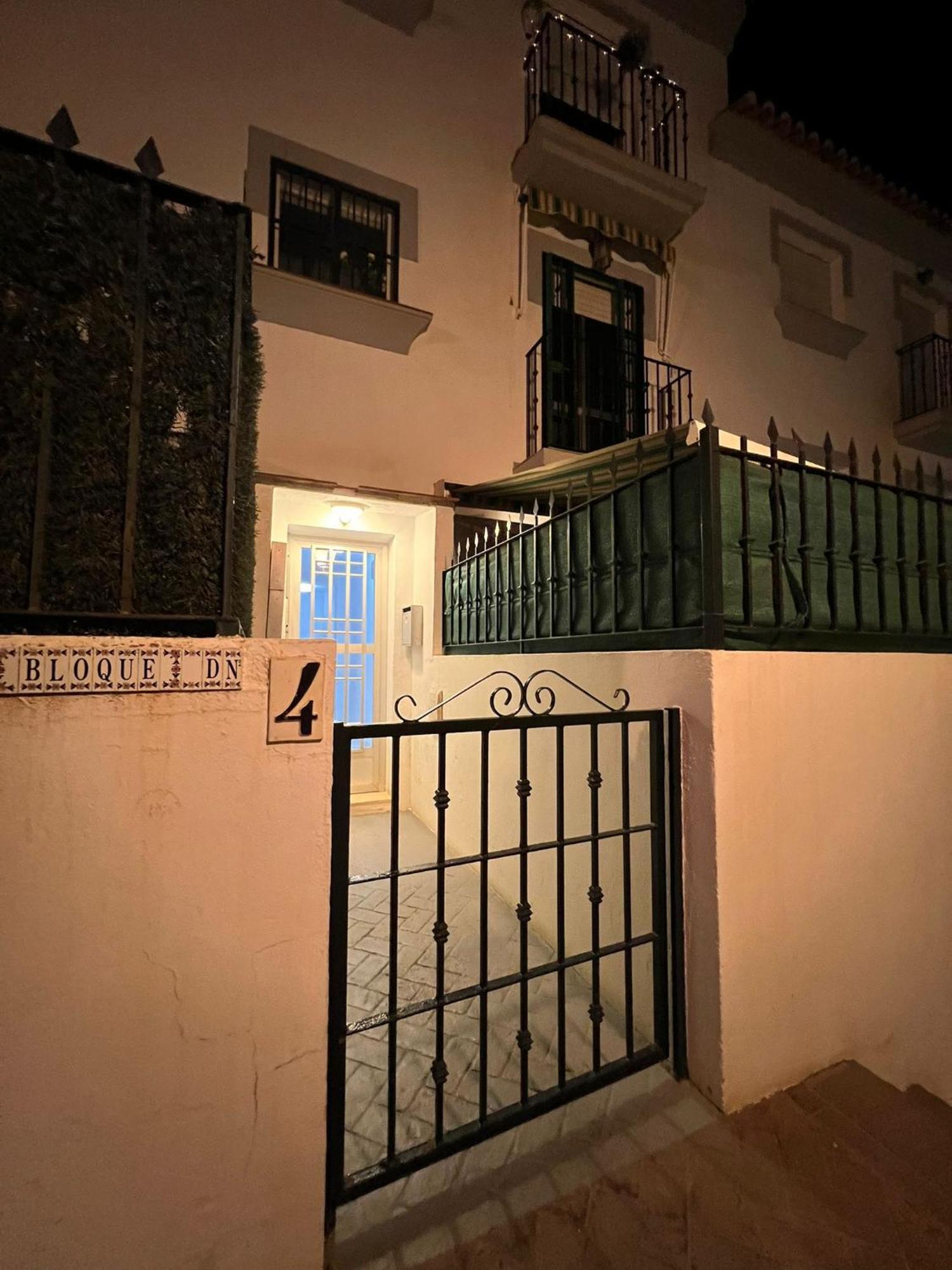 Apartamentos Playa Bajondillo Torremolinos Rum bild